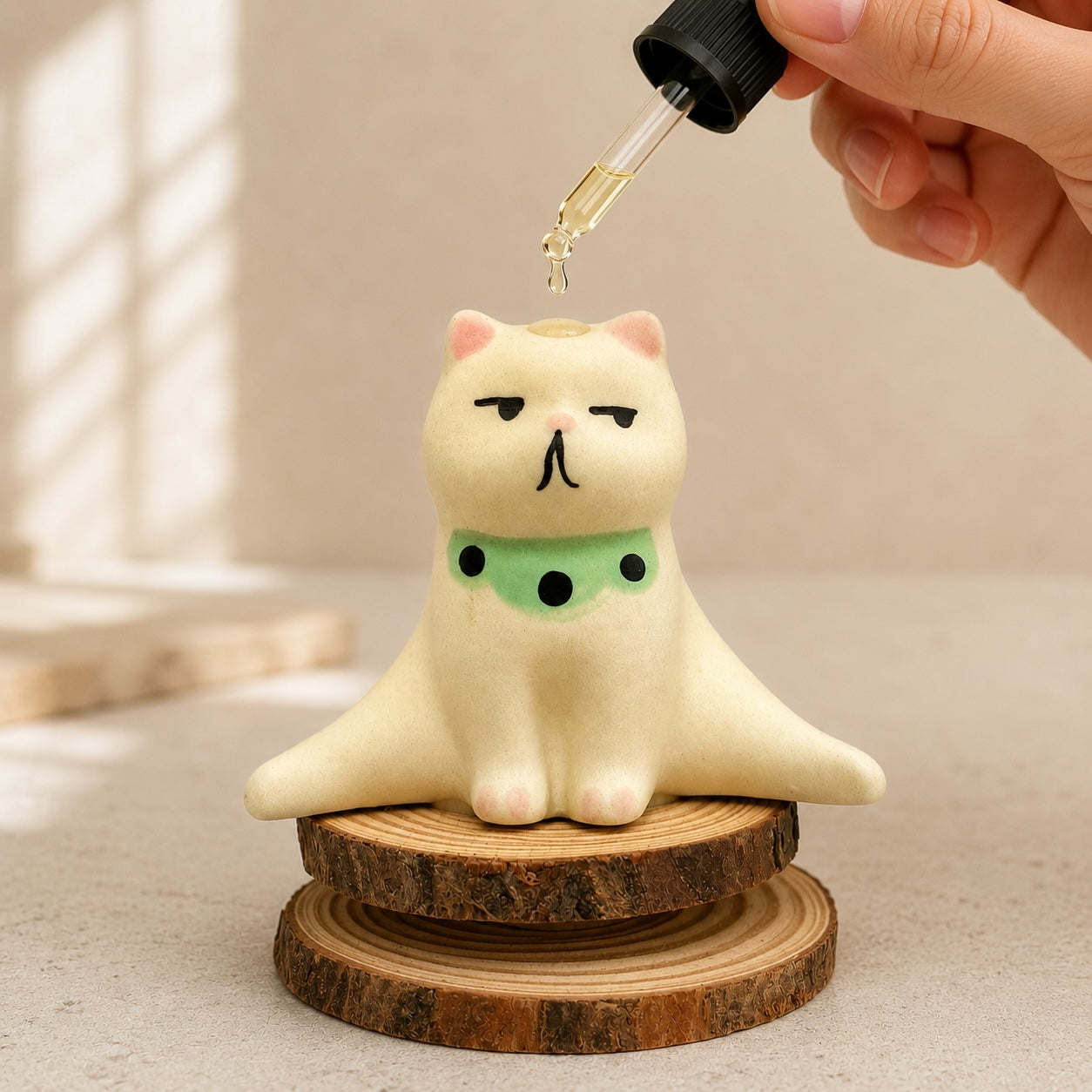 MuMuLush Handmade Spinner Sleepy Cat Ceramic Aroma Stone Diffuser MuMuLush